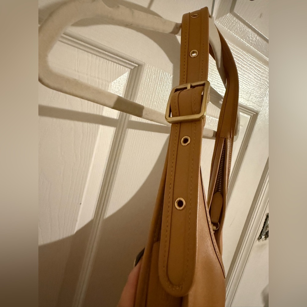 NEW Coach Ergo Tan - Picture 4 of 11